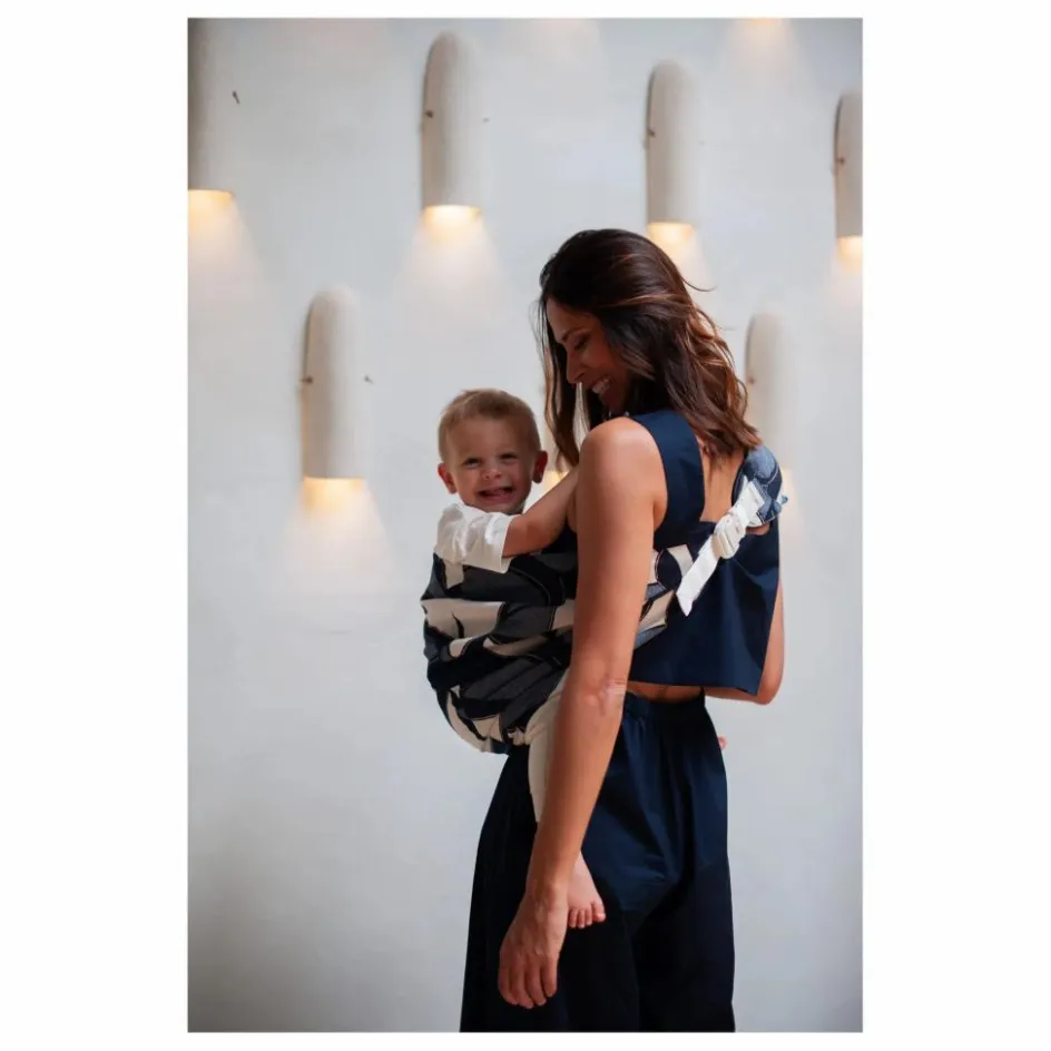 Discount Mama Hangs Porte-bébé Carry & Walk | Indigo