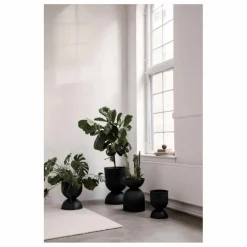 Ferm Living Pot Hourglass | Noir