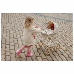 Konges Sløjd Poupées*Poupée Odette |