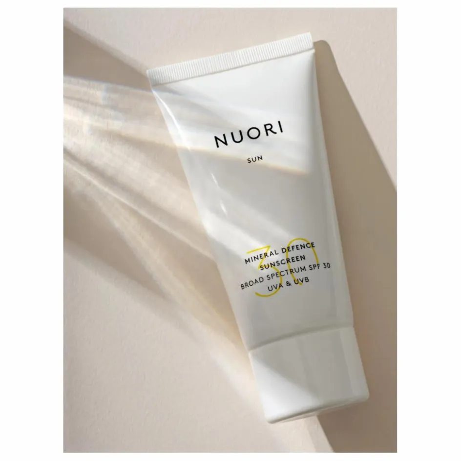 Best Nuori Protection solaire Mineral Defence SPF30 - 50 ml Non teinté
