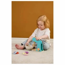 Kid's Concept Cuisines, Marchandes*Robot batteur en bois |
