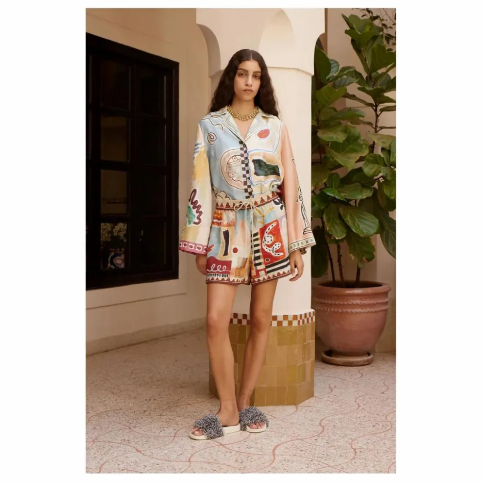 Femme Alémais Jupes, Shorts*Short Michelle Lin |