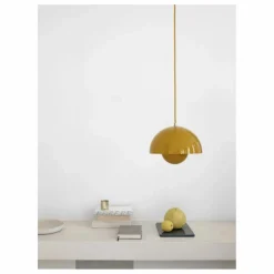 & Tradition Suspension Flowerpot VP1, Verner Panton, 1968 || Luminaires