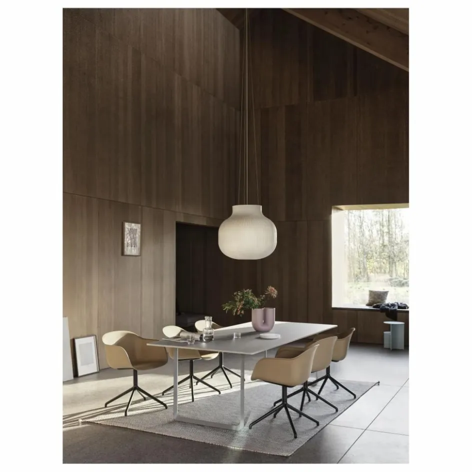 Muuto Suspension Strand Closed, Benjamin Hubert || Luminaires