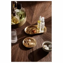 Ferm Living Table basse Post en bois FSC || Tables, Bureaux