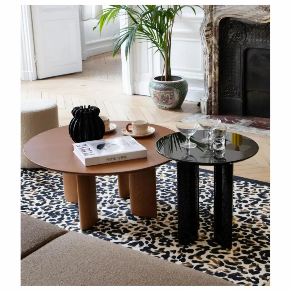 The Socialite Family Table d'appoint Carlotta en hêtre laqué || Tables, Bureaux