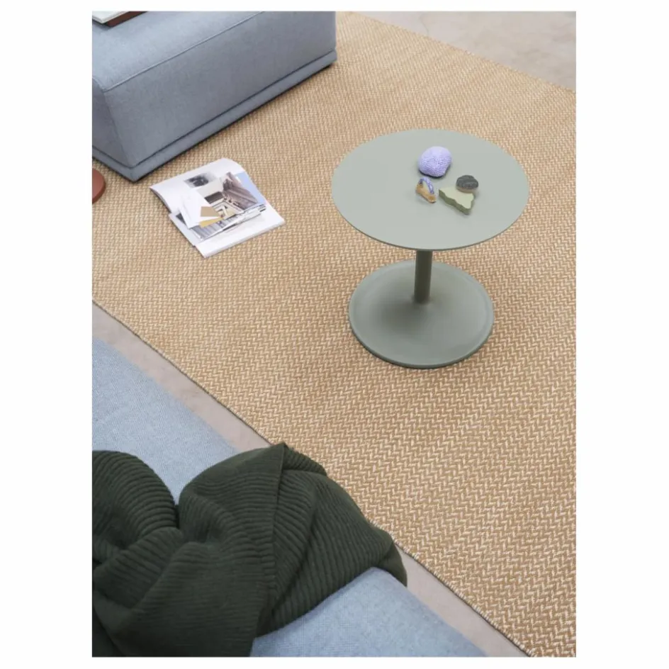 New Table d'appoint Soft side | Tables, Bureaux