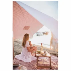 Clearance Business & Pleasure Co. Table de plage en teck Naturel