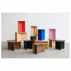 Hay Tables, Bureaux*Table Slit ronde en bois |