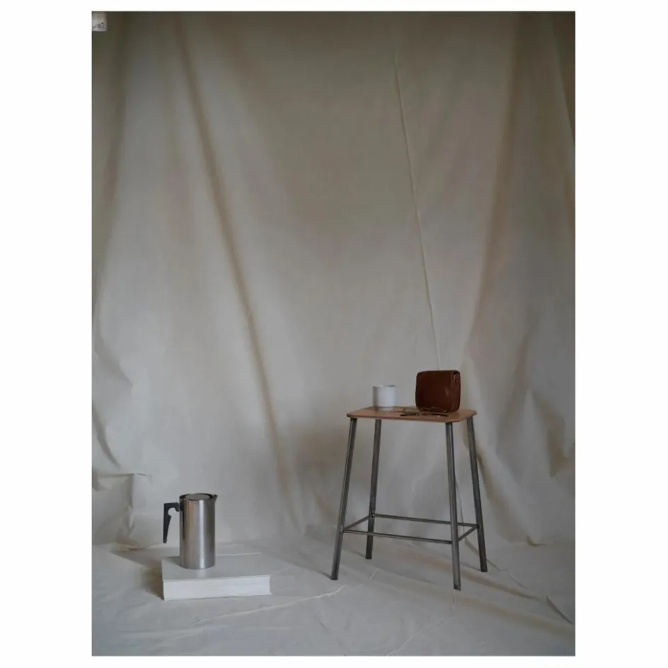 Frama Chaises, Tabourets, Bancs*Tabouret Adam, assise en cuir |
