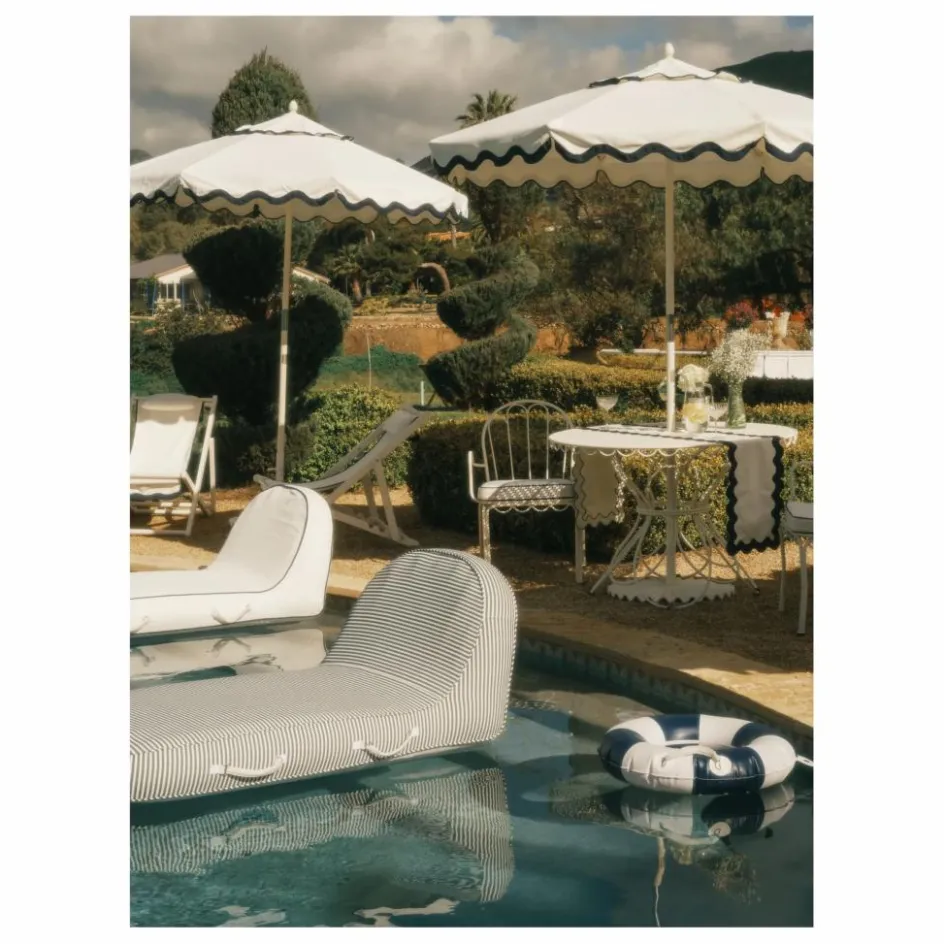 Business & Pleasure Co. Transat Sling || Mobilier De Jardin