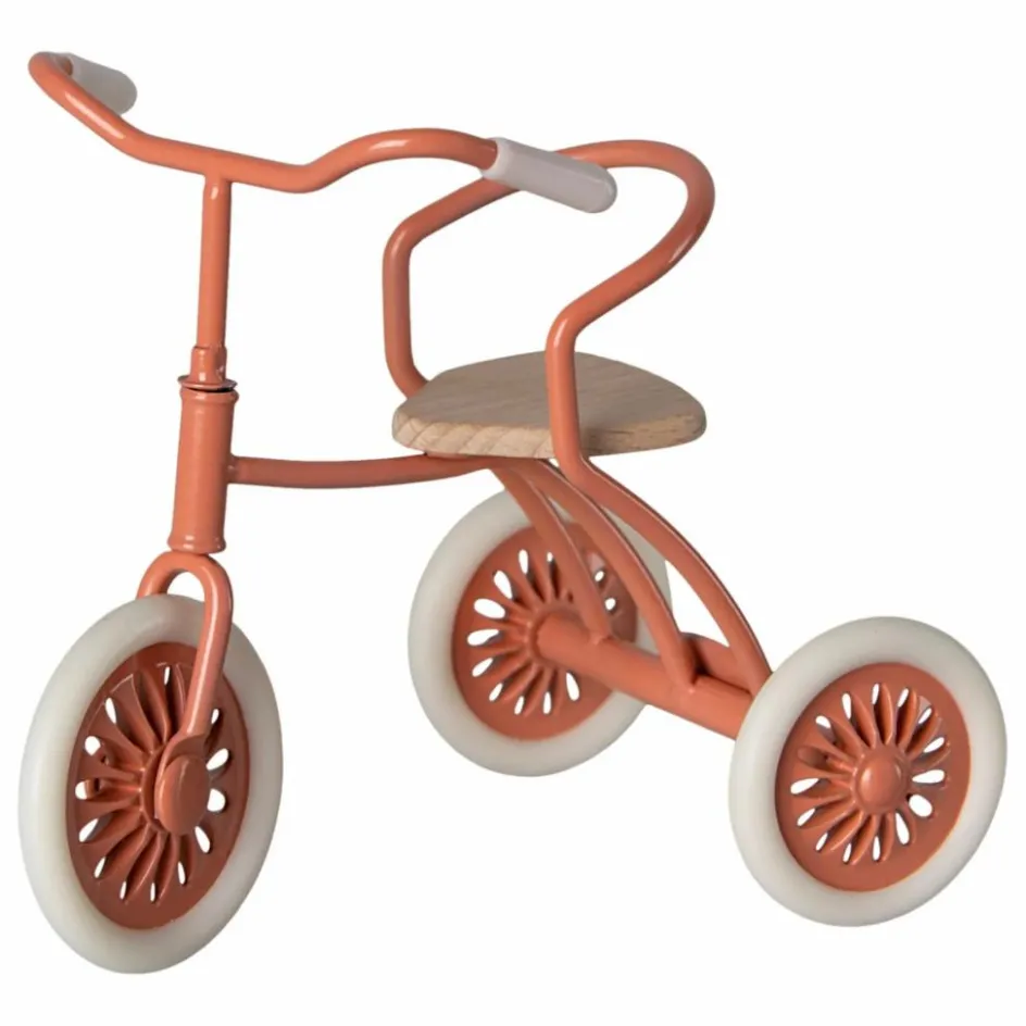 Maileg Poupées*Tricycle et son abri |