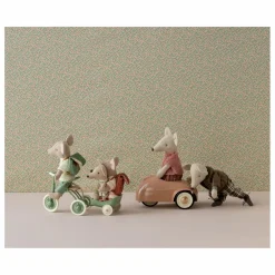 Maileg Poupées*Tricycle et son abri |
