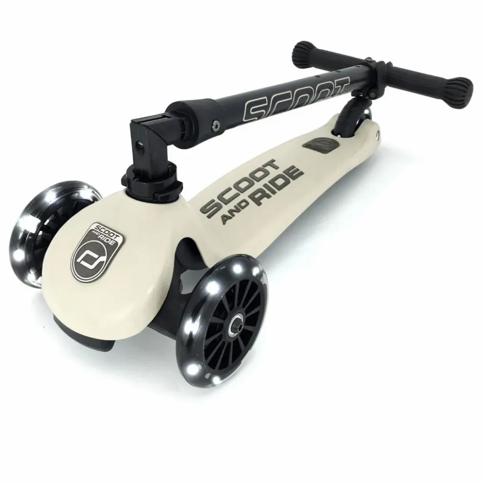 Scoot & Ride Trottinette Highwaykick 3 LED || Skates, Trottinettes