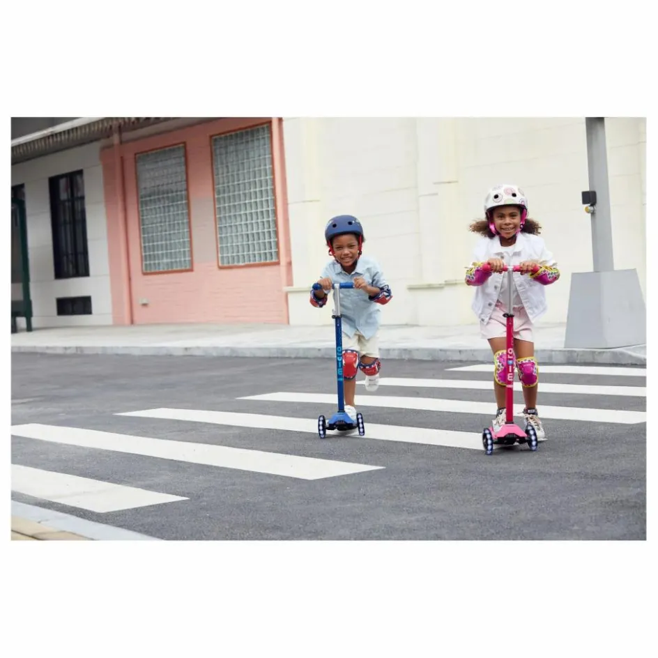 Micro Trottinette Maxi Deluxe LED || Skates, Trottinettes