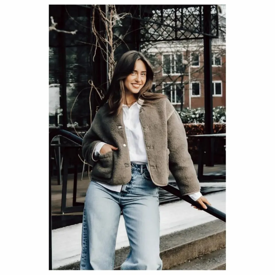 Hot Veste Cloudy Lux - Collection Adulte | Femme Vestes, Blousons