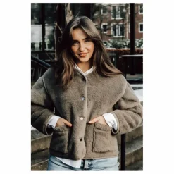 Hot Veste Cloudy Lux - Collection Adulte | Femme Vestes, Blousons